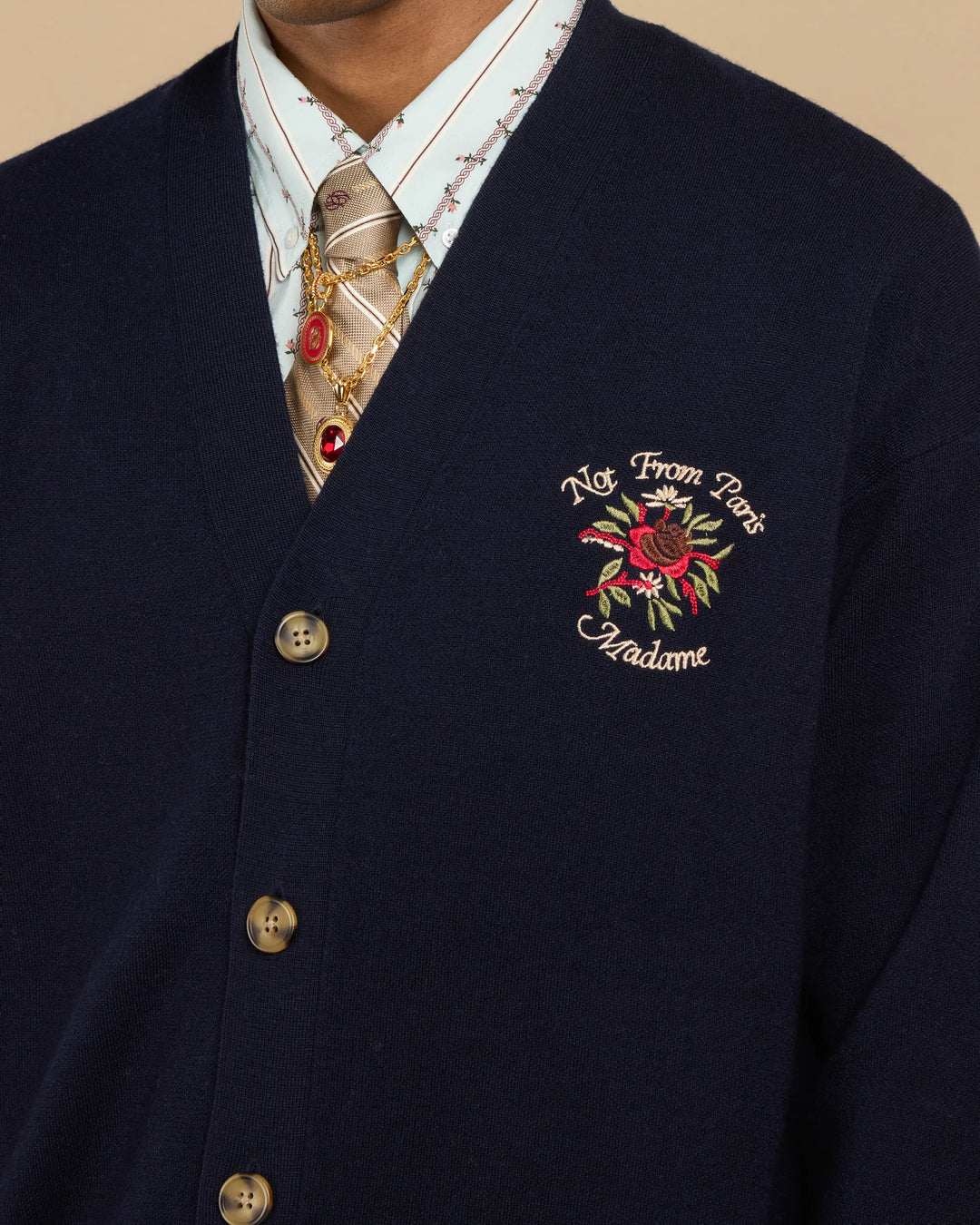 DRÔLE DE MONSIEUR - Le Cardigan Slogan Rose – Image 2